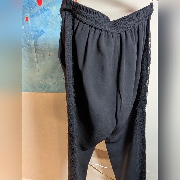 Stella McCartney Lace Cut-out Tapered Joggers - Picture 10 of 11